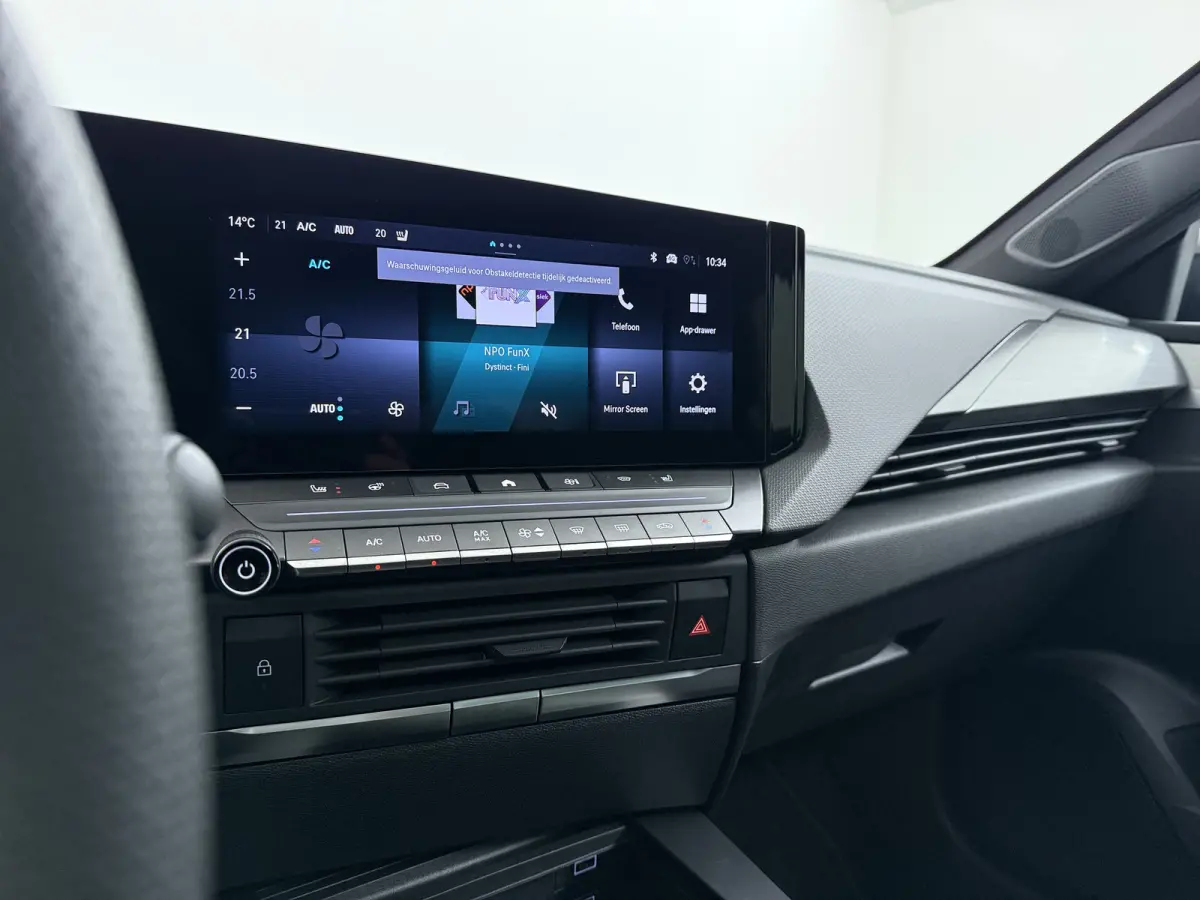 Ultimate 58 kWh | DEMO | 11 kW Boordlader | Achteruitrijcamera 180° | Adaptive Cruise control