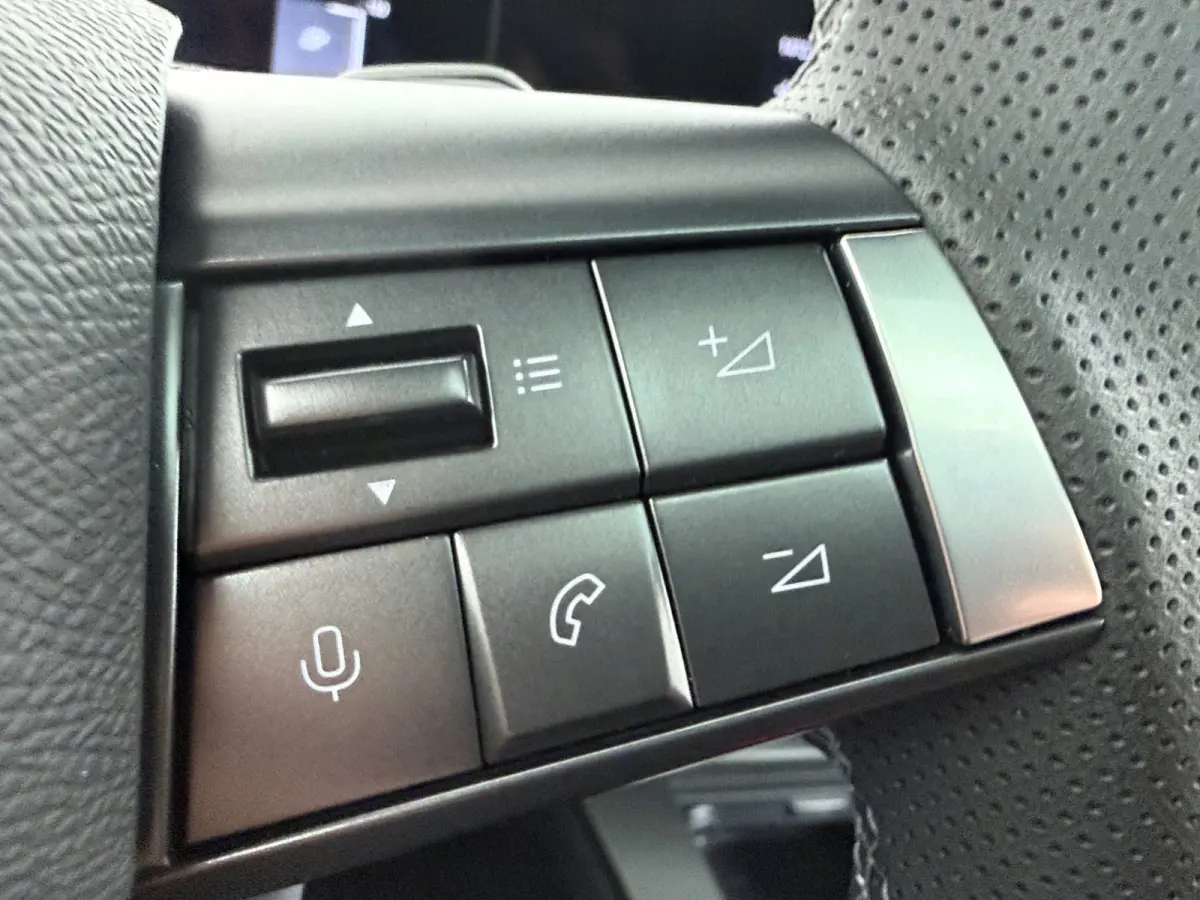 Ultimate 58 kWh | DEMO | 11 kW Boordlader | Achteruitrijcamera 180° | Adaptive Cruise control