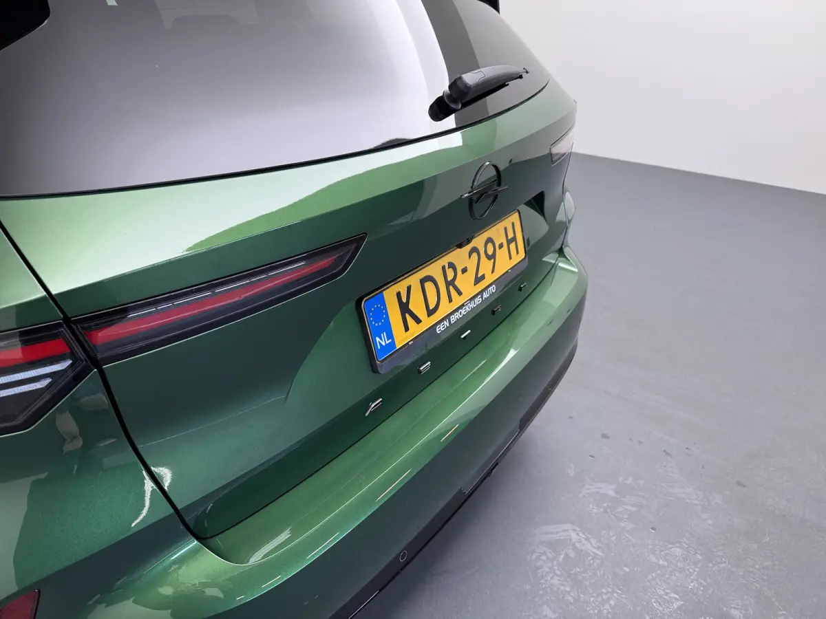 Ultimate 58 kWh | DEMO | 11 kW Boordlader | Achteruitrijcamera 180° | Adaptive Cruise control