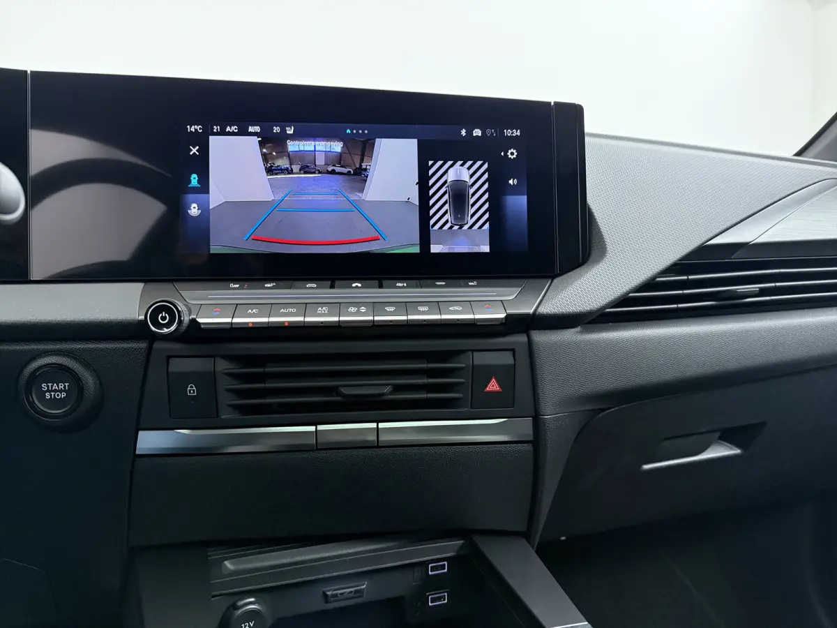 Ultimate 58 kWh | DEMO | 11 kW Boordlader | Achteruitrijcamera 180° | Adaptive Cruise control
