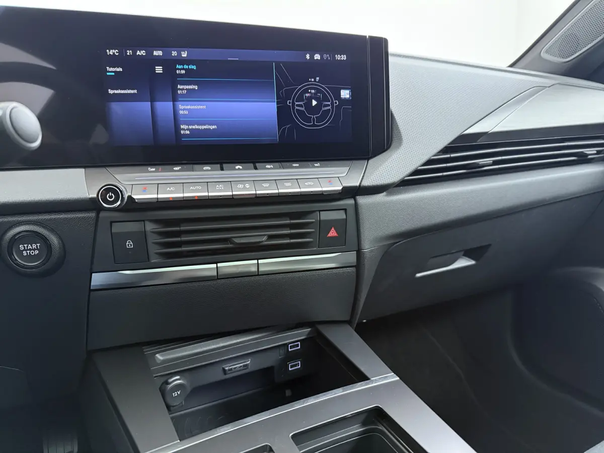 Ultimate 58 kWh | DEMO | 11 kW Boordlader | Achteruitrijcamera 180° | Adaptive Cruise control