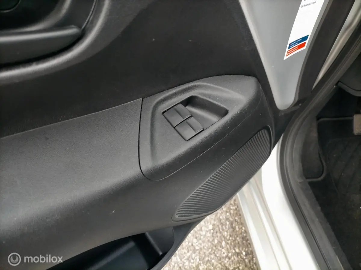 1.0 VTi Shine nap cruise airco