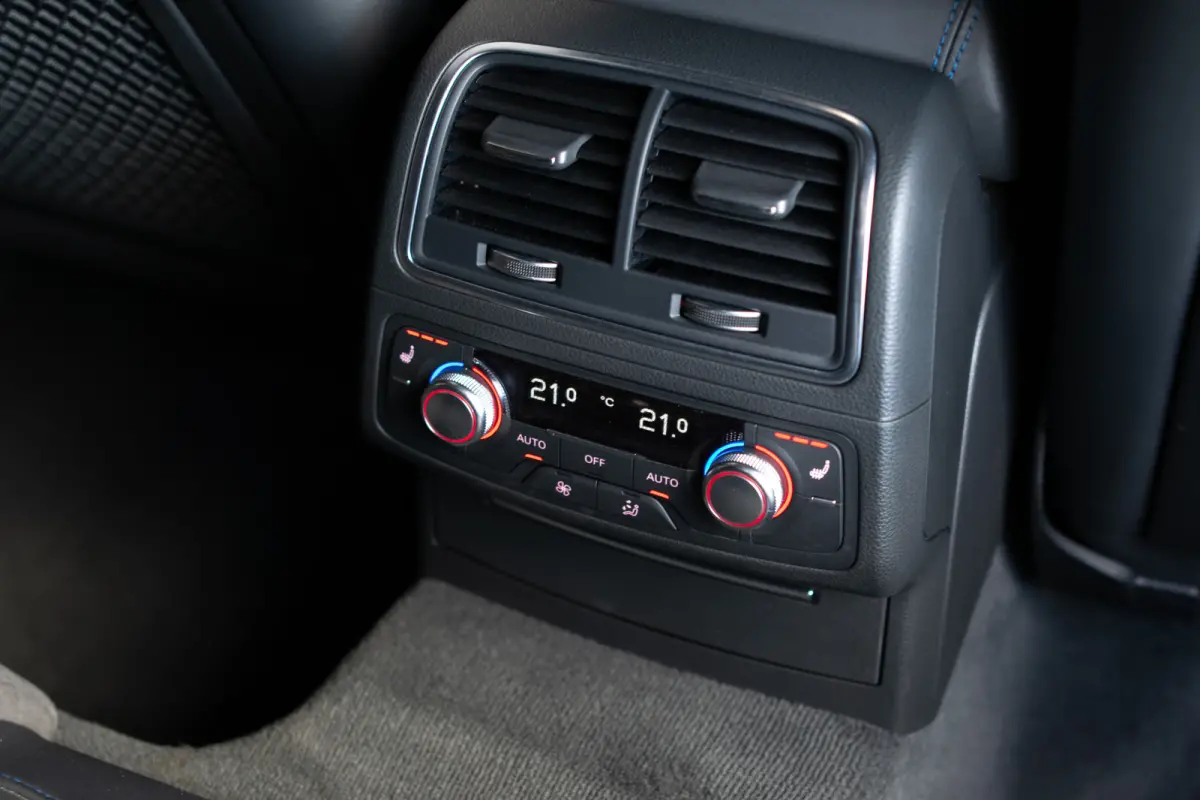 4.0 TFSI RS 6 Quattro Performance Carbon|Nardo|Memory|21"|Matrix LED|Bose|New Service