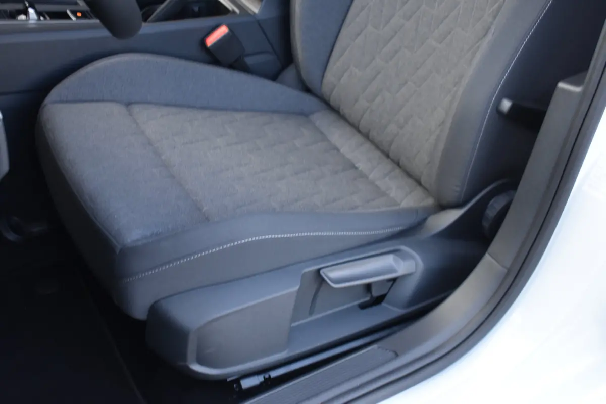 1.5 eHybrid 204PK DSG-6 Life Edition | TREKHAAK | STOEL + STUURVERW. | 18 INCH | NAVIGATIE | APP CONNECT