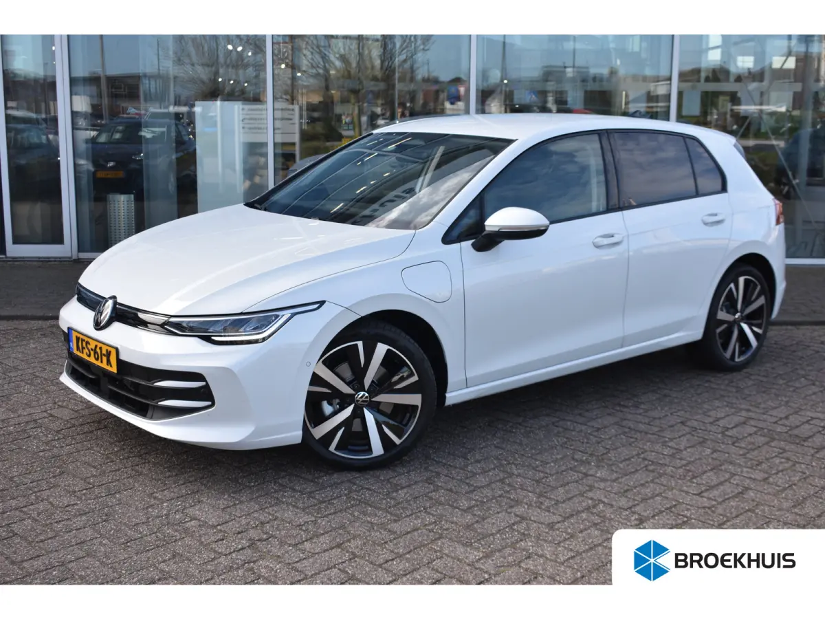 1.5 eHybrid 204PK DSG-6 Life Edition | TREKHAAK | STOEL + STUURVERW. | 18 INCH | NAVIGATIE | APP CONNECT