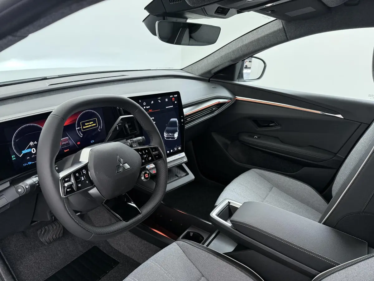 Intense 87 kWh €5.000 Korting | Google Build-in | Elektrische Achterklep | Dakrails | Warmtepomp + Batterij Verwarming | Adaptieve Cruise Control | Keyless Entry  | Privacy Glass | Verwarm
