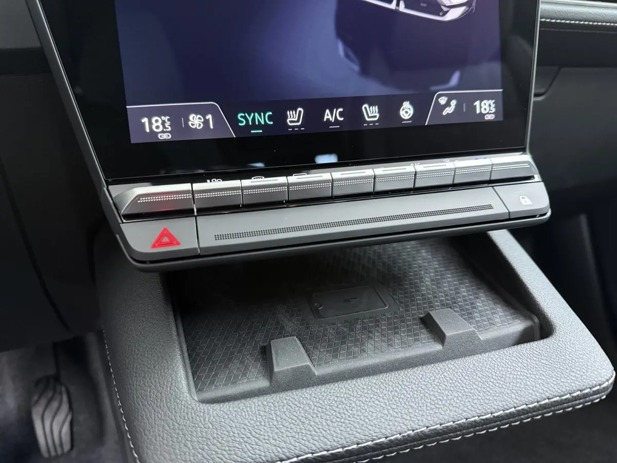Intense 87 kWh €5.000 Korting | Google Build-in | Elektrische Achterklep | Dakrails | Warmtepomp + Batterij Verwarming | Adaptieve Cruise Control | Keyless Entry  | Privacy Glass | Verwarm