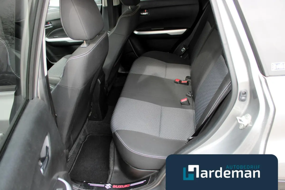 1.6 Exclusive Navi Carplay Cruise