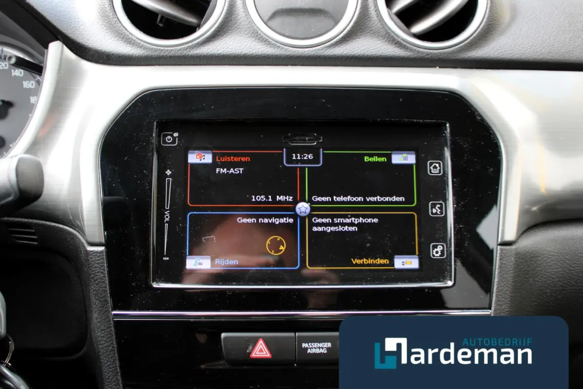 1.6 Exclusive Navi Carplay Cruise