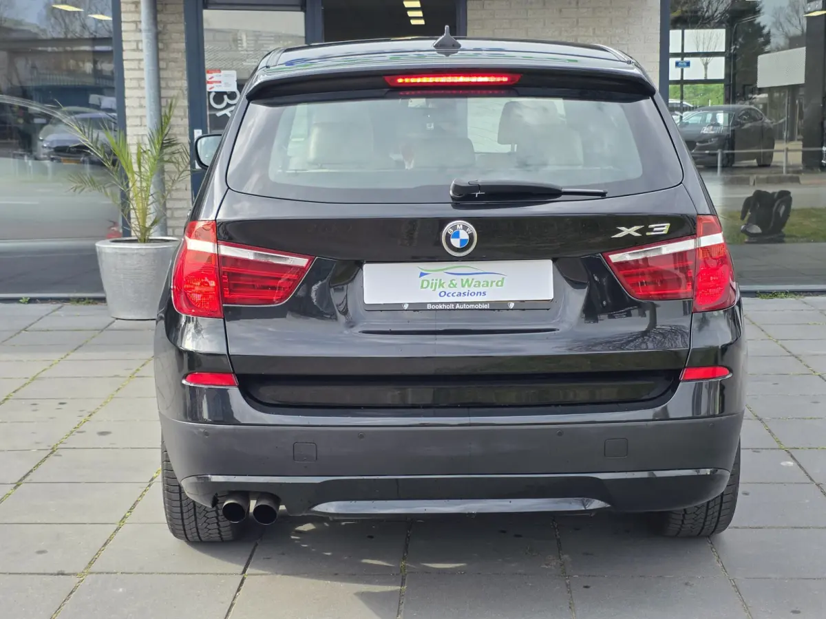 XDrive28i High Executive – PANO – 245PK – Automaat –