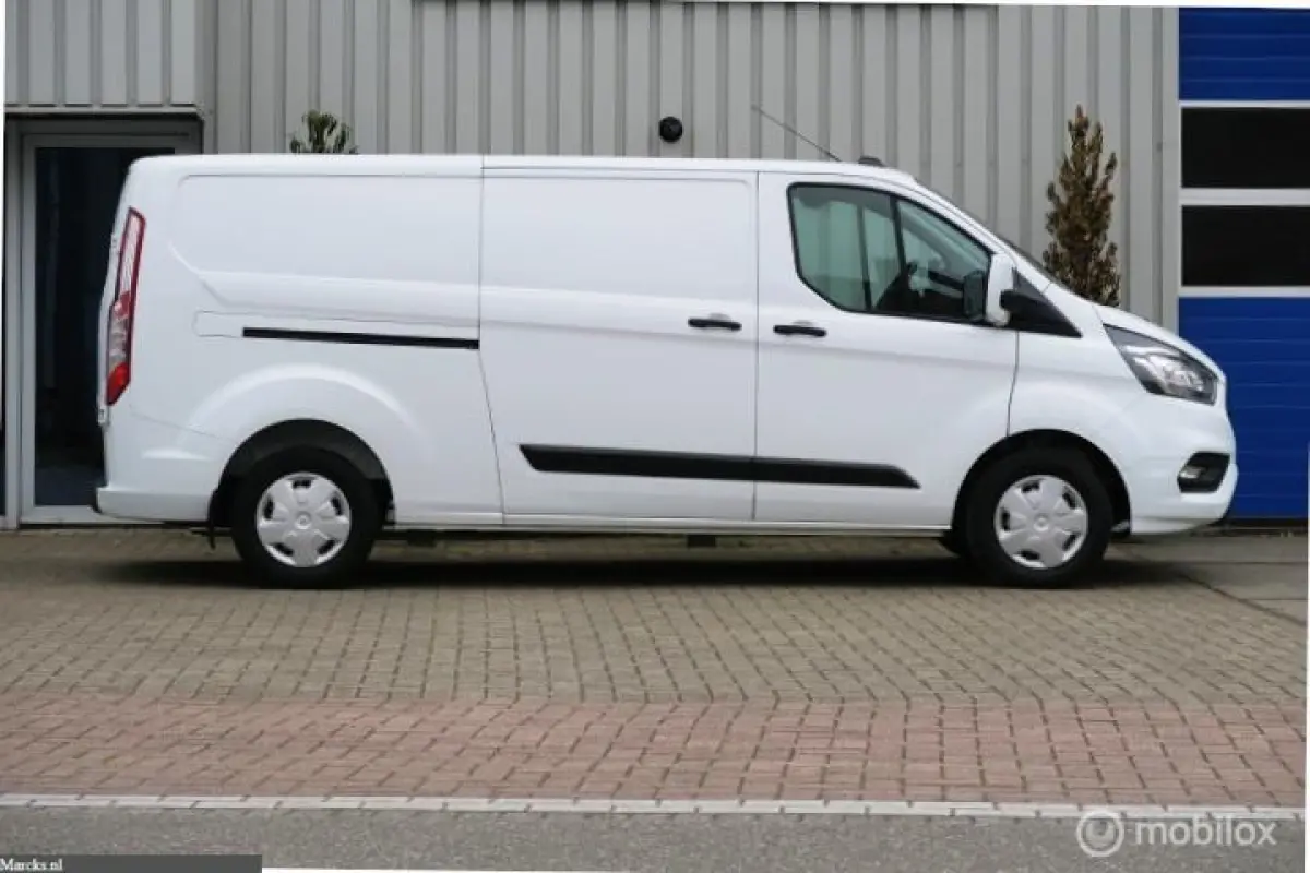 2.0 TDCI 130pk L2H1 3 persoons EURO 6