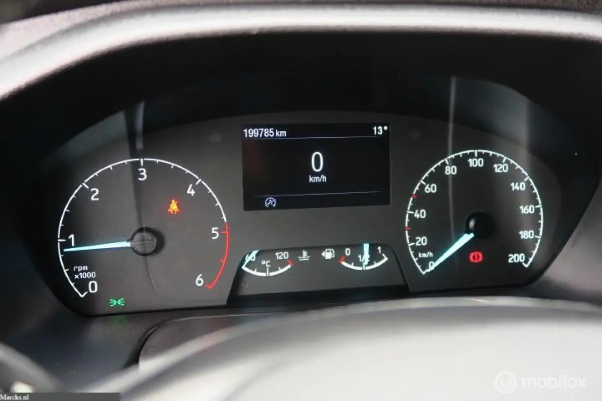 2.0 TDCI 130pk L2H1 3 persoons EURO 6