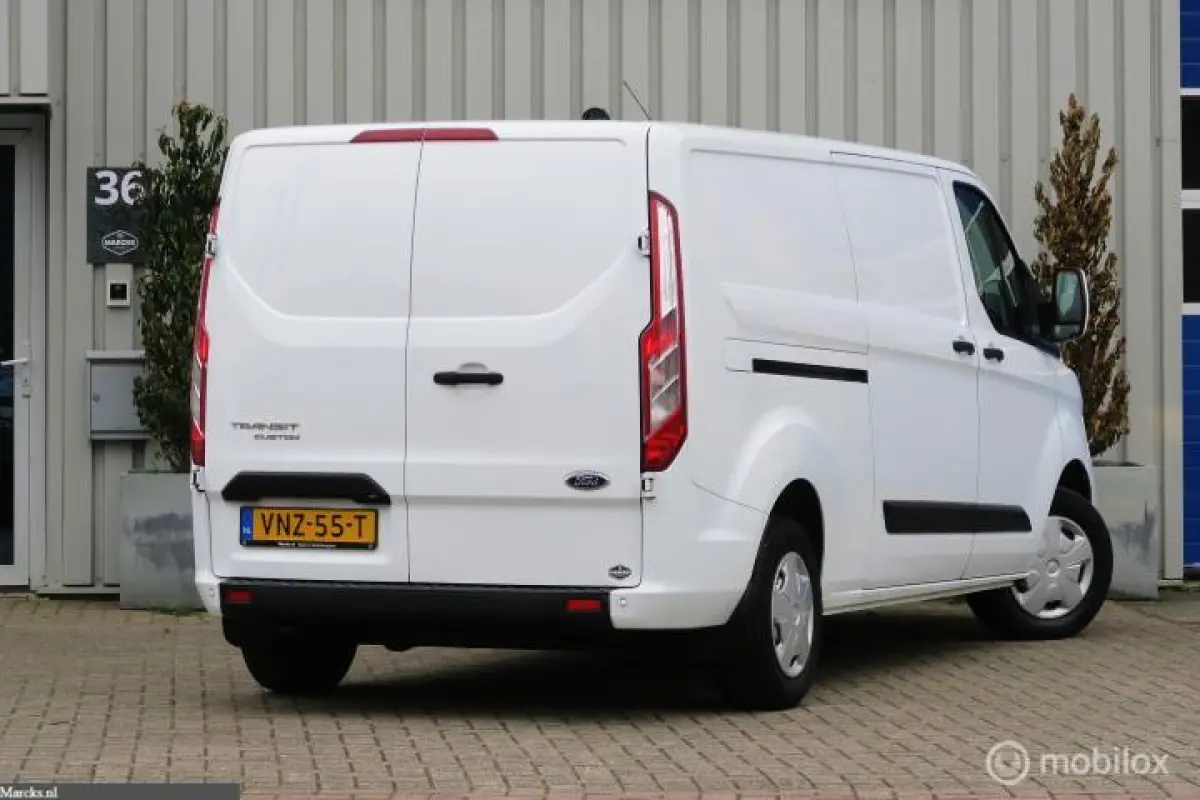 2.0 TDCI 130pk L2H1 3 persoons EURO 6