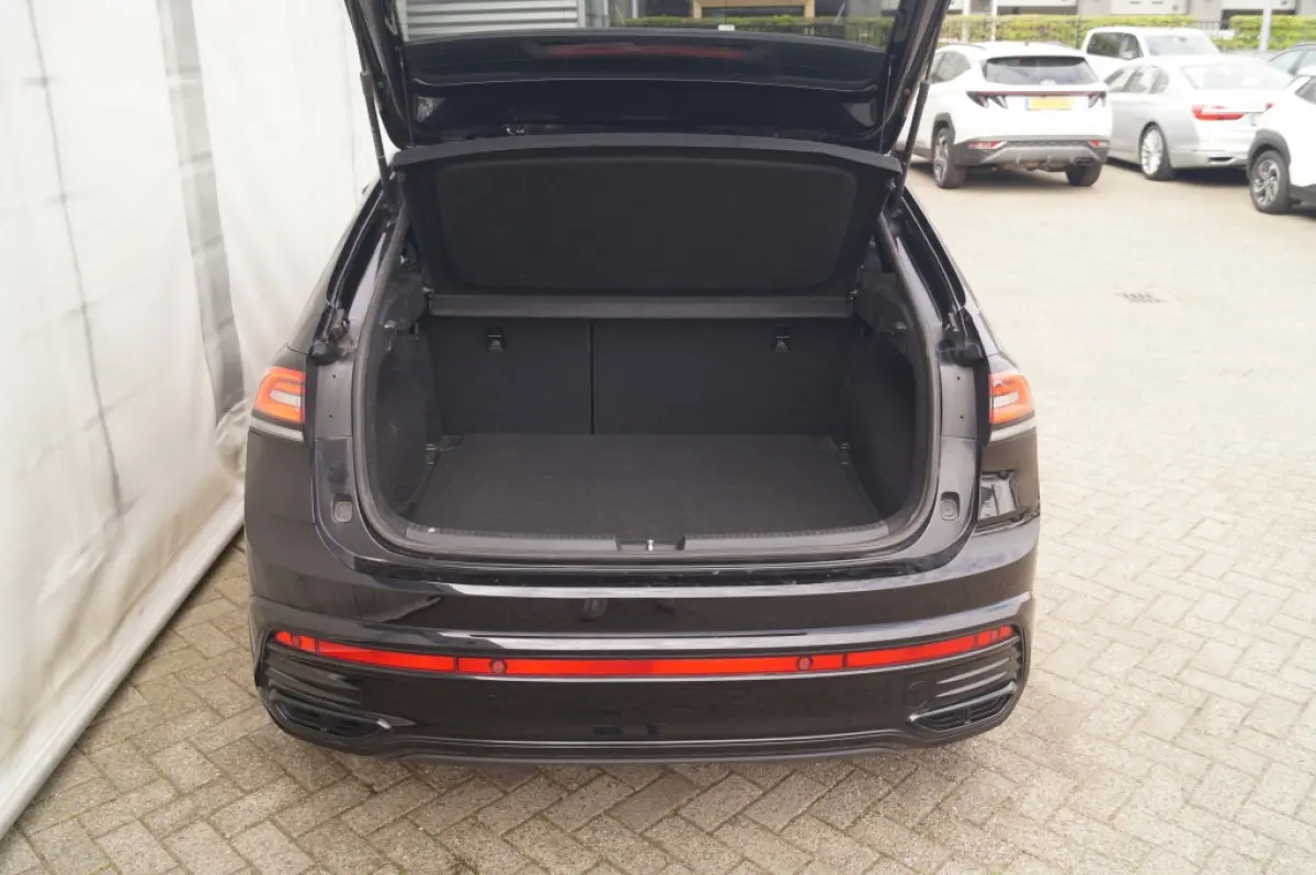 1.0 TSI 110pk 2x R-Line Business -NAVI-ECC-CAM-DIGI-