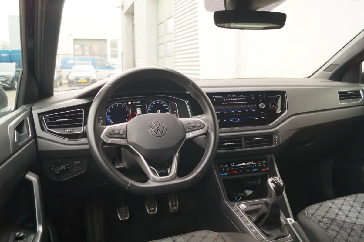1.0 TSI 110pk 2x R-Line Business -NAVI-ECC-CAM-DIGI-
