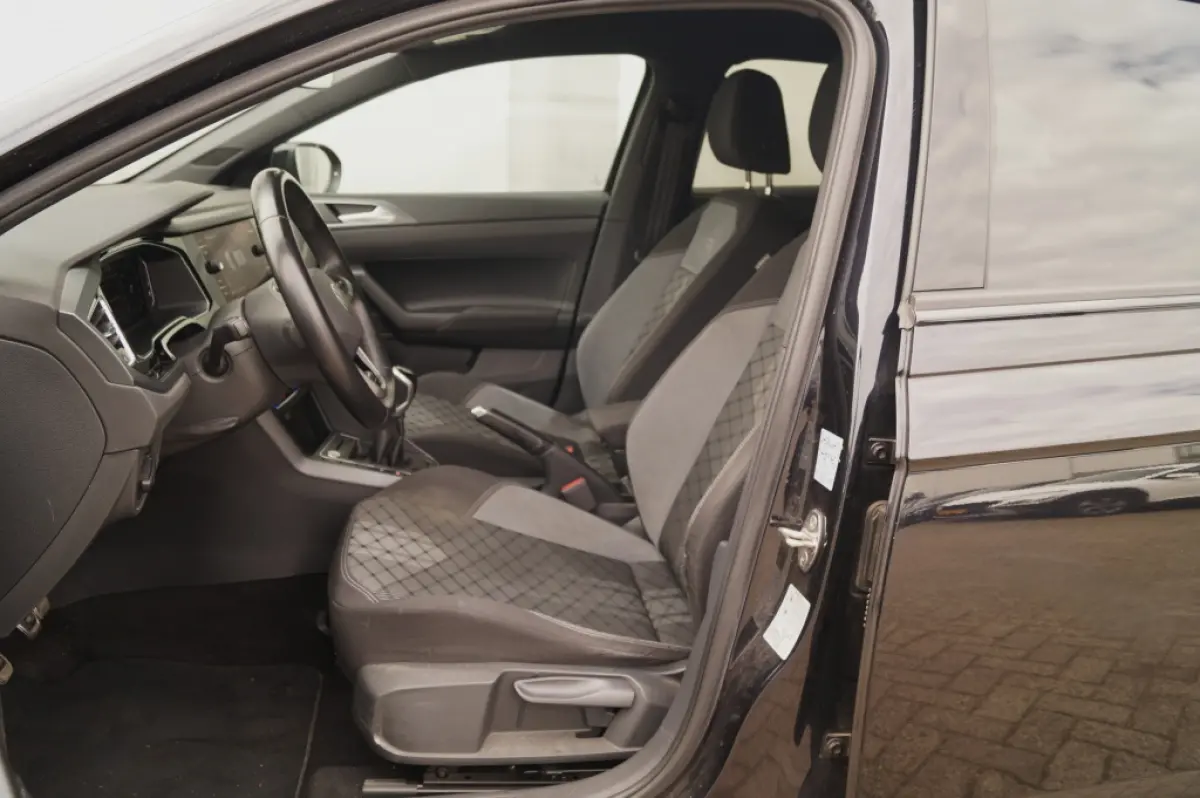1.0 TSI 110pk 2x R-Line Business -NAVI-ECC-CAM-DIGI-