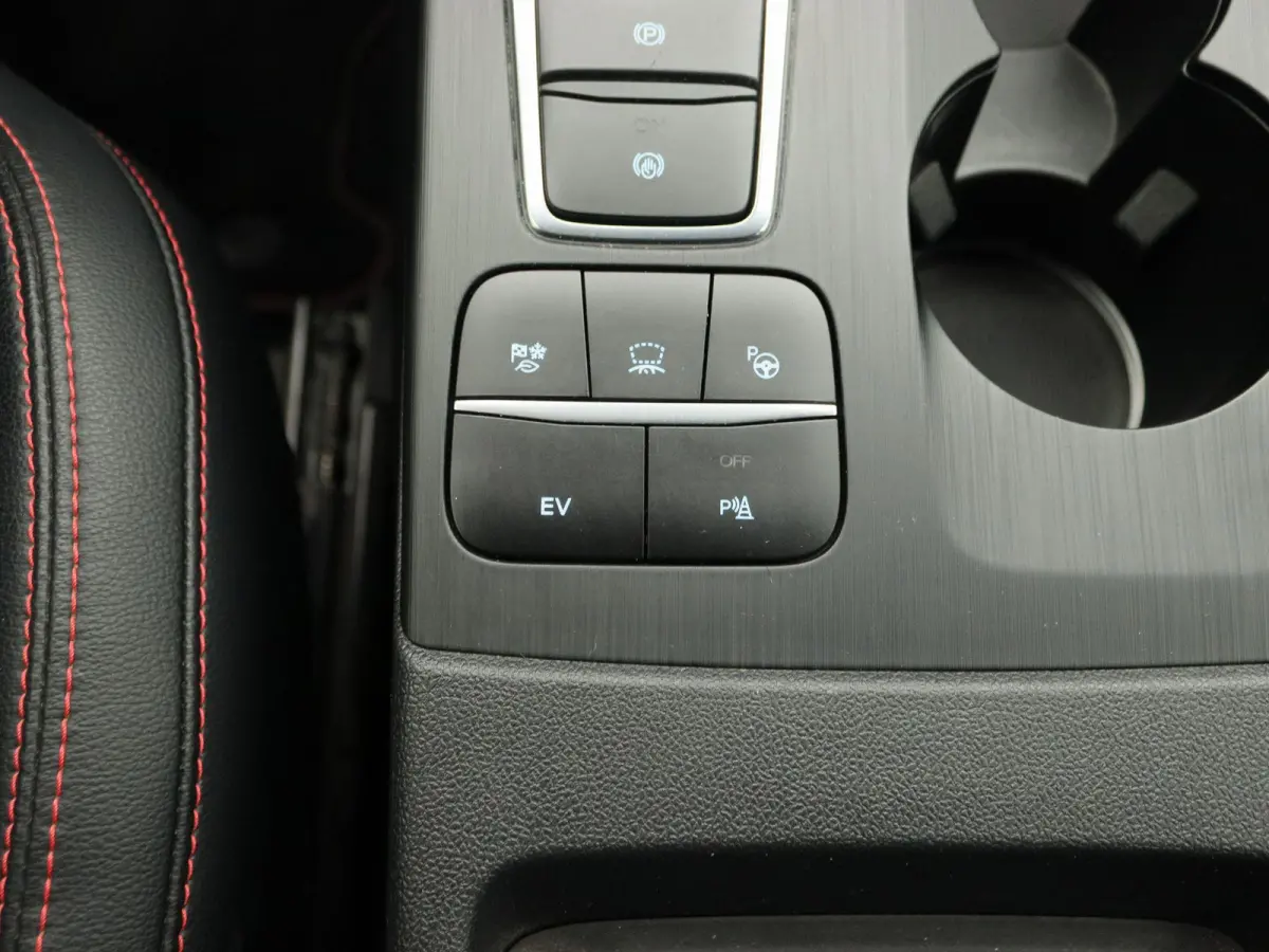2.5 PHEV ST-Line X | Apple Carplay/Android Auto | Winterpakket | Achteruitrijcamera | Cruise Control | Lichtmetalen Velgen |