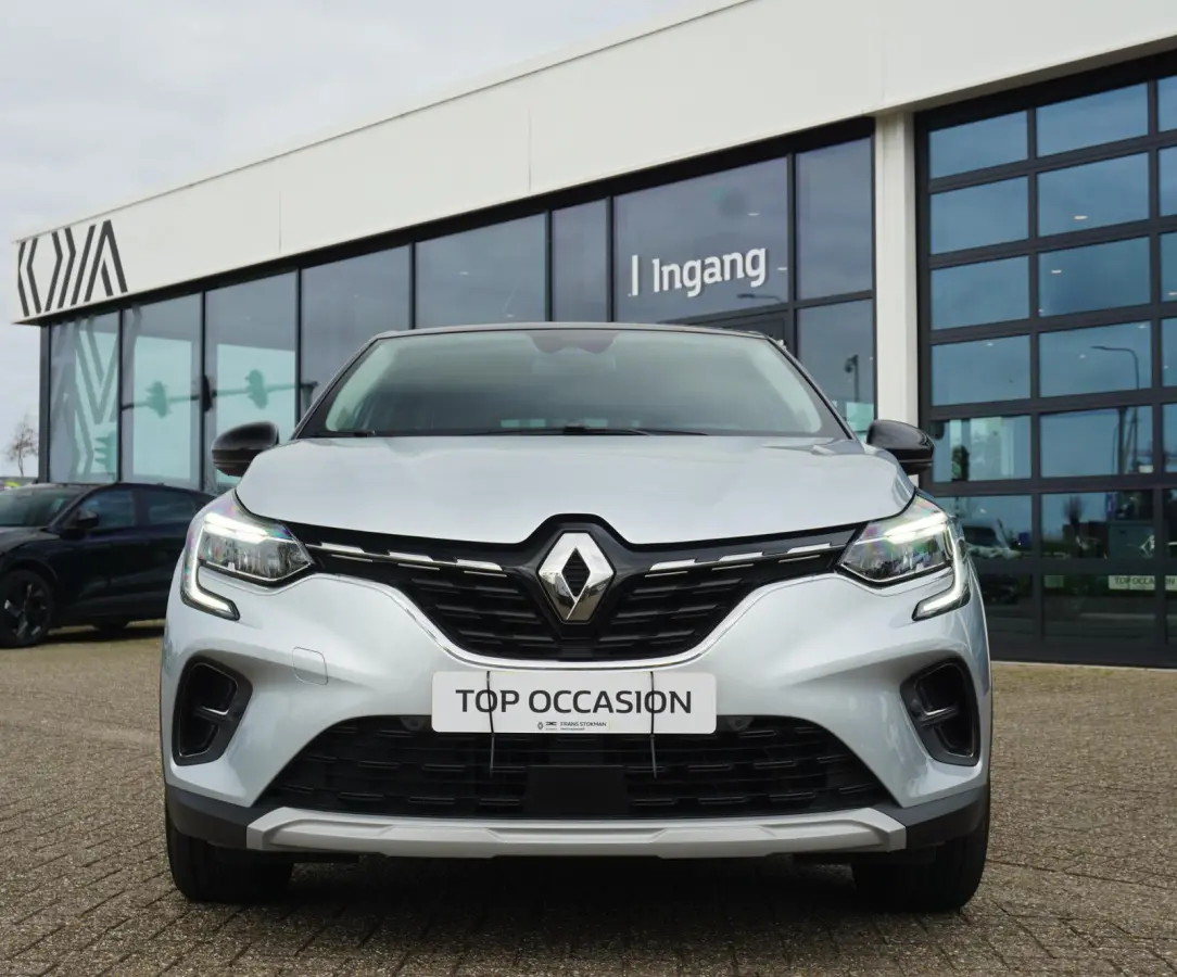 1.6 E-Tech Hybrid 145 Techno