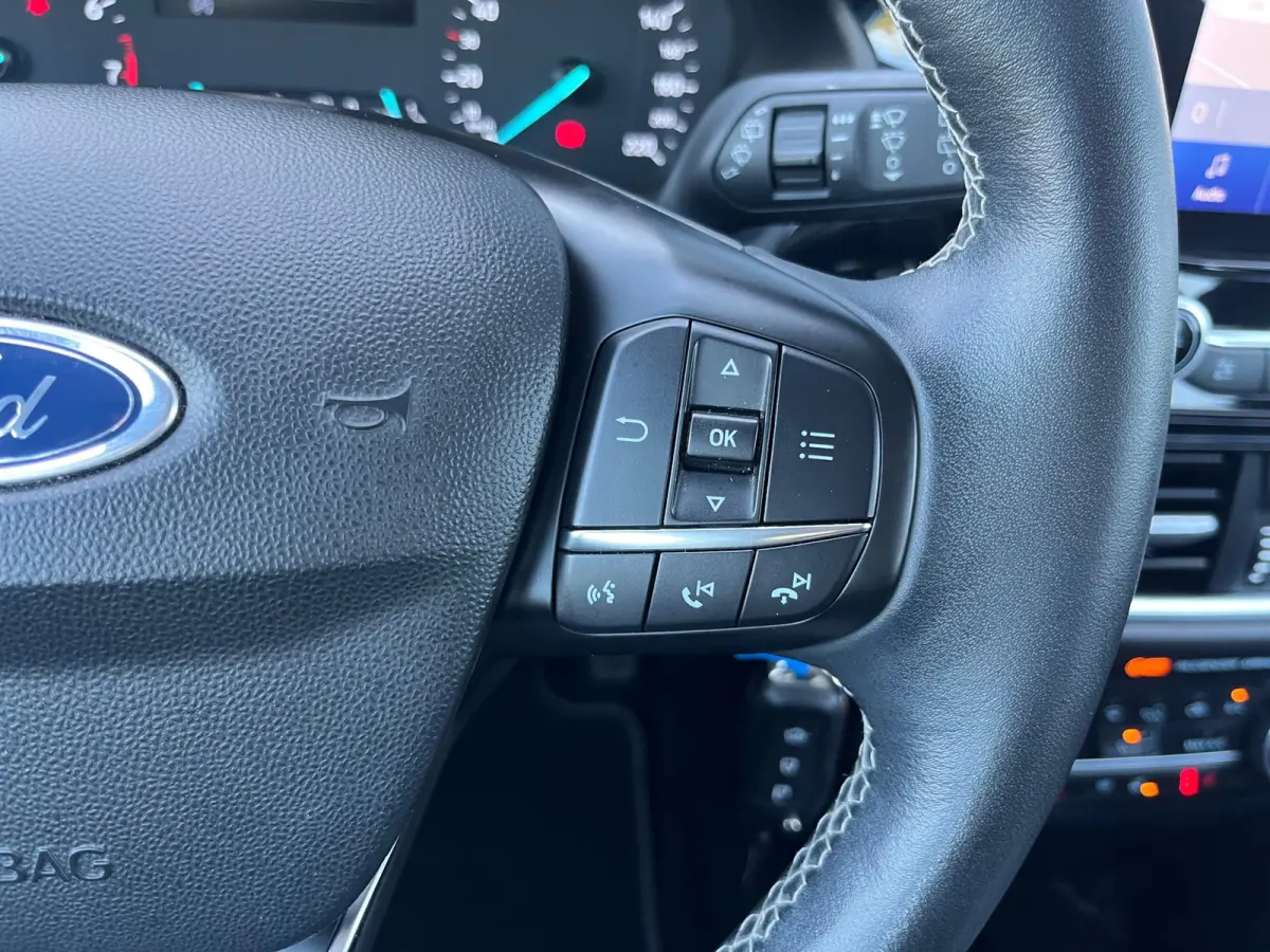 1.0 EcoBoost Titanium/NL.Auto/Carplay/Stoelverwarming/Climatronic/1Ste Eigenaar/Dealer Onderhouden