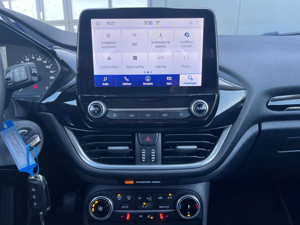1.0 EcoBoost Titanium/NL.Auto/Carplay/Stoelverwarming/Climatronic/1Ste Eigenaar/Dealer Onderhouden