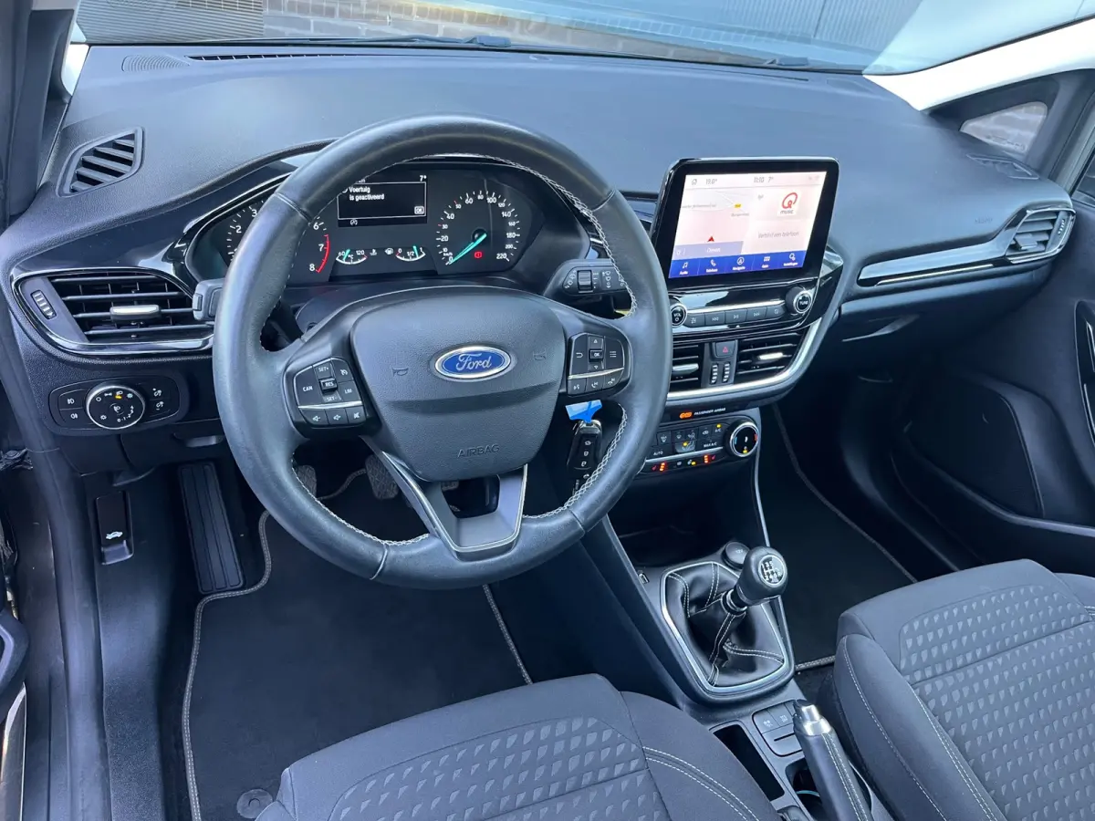 1.0 EcoBoost Titanium/NL.Auto/Carplay/Stoelverwarming/Climatronic/1Ste Eigenaar/Dealer Onderhouden