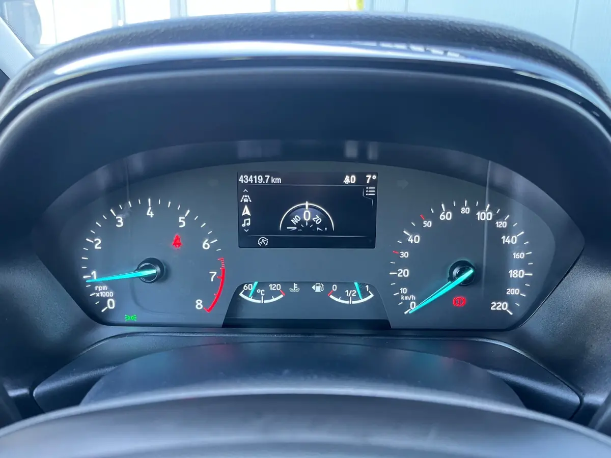 1.0 EcoBoost Titanium/NL.Auto/Carplay/Stoelverwarming/Climatronic/1Ste Eigenaar/Dealer Onderhouden