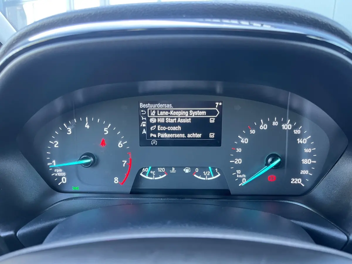 1.0 EcoBoost Titanium/NL.Auto/Carplay/Stoelverwarming/Climatronic/1Ste Eigenaar/Dealer Onderhouden
