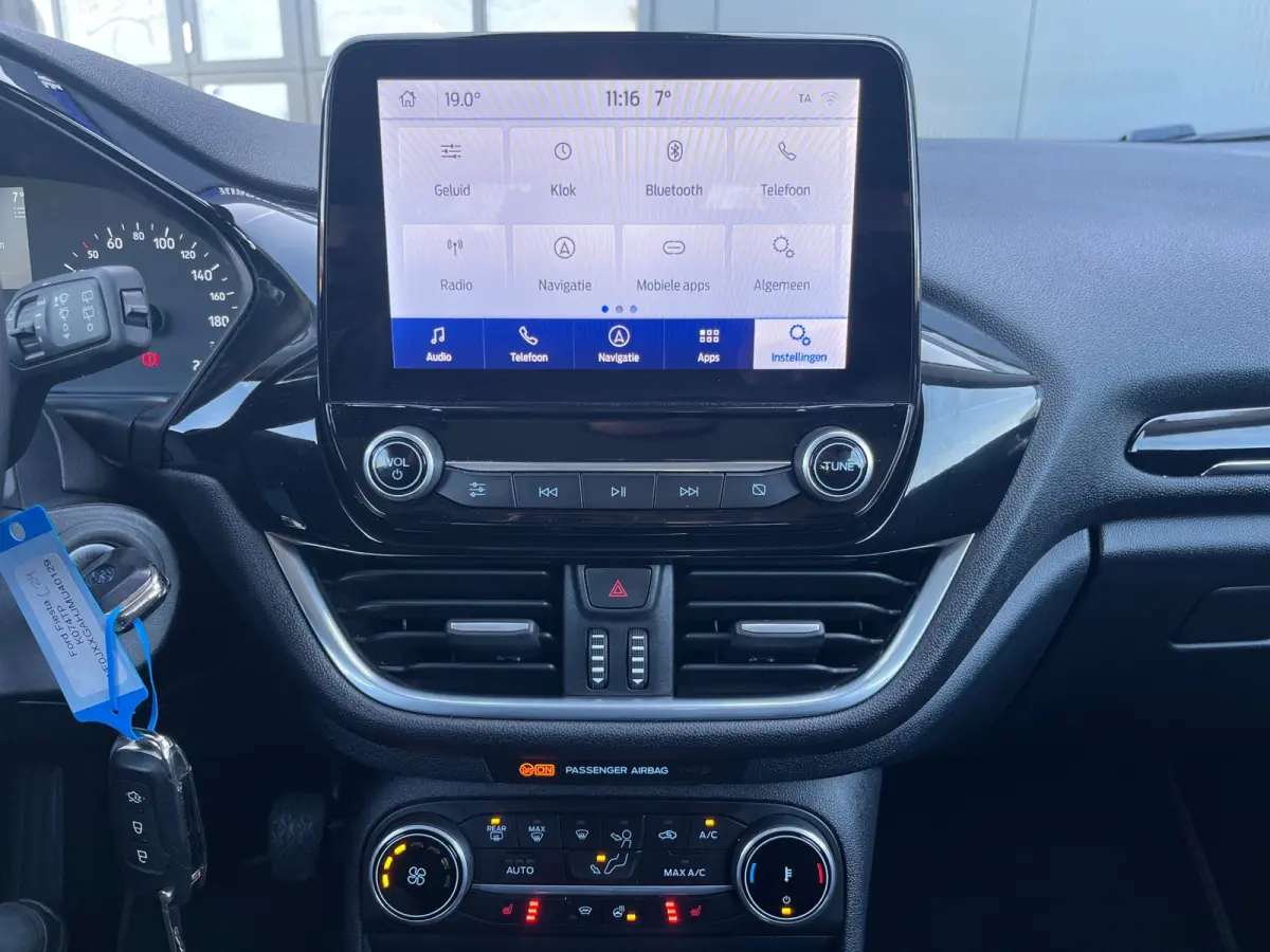 1.0 EcoBoost Titanium/NL.Auto/Carplay/Stoelverwarming/Climatronic/1Ste Eigenaar/Dealer Onderhouden