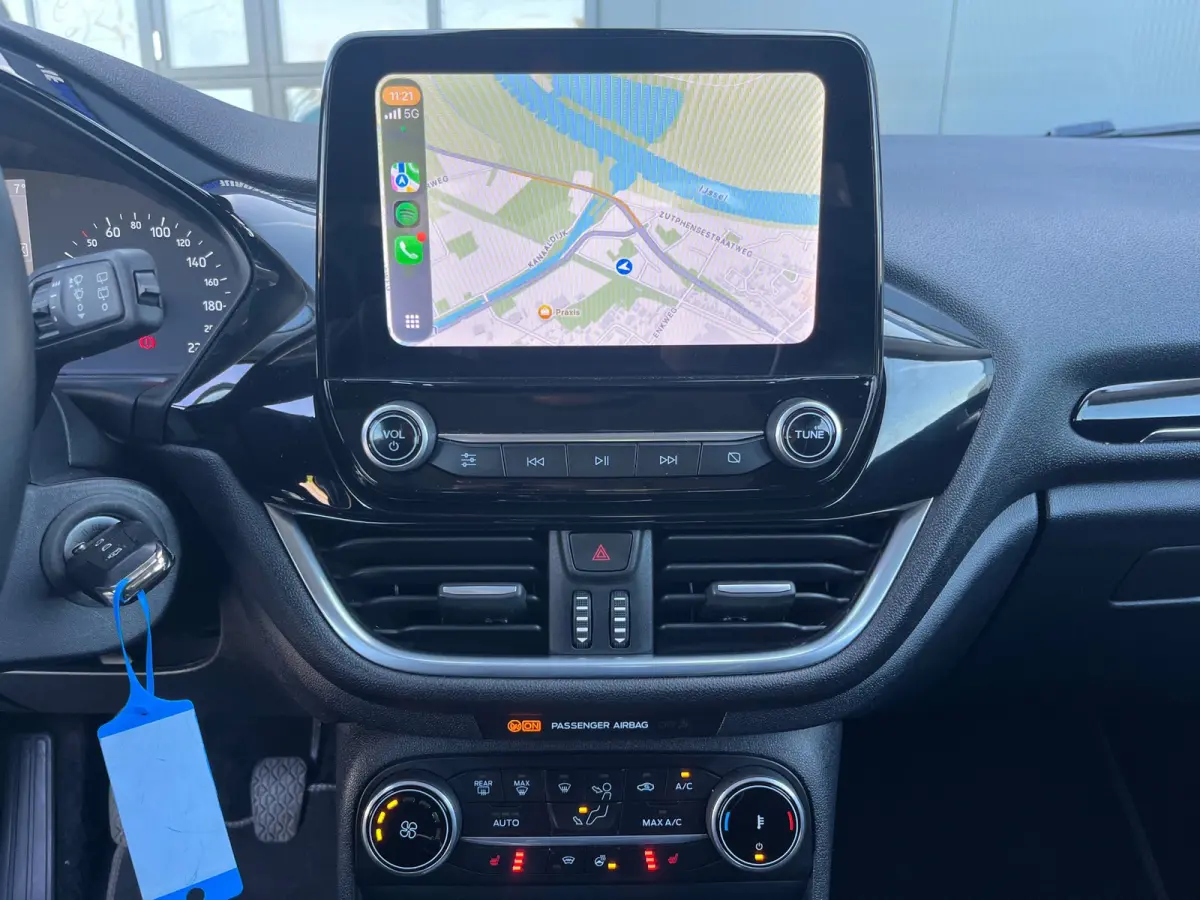 1.0 EcoBoost Titanium/NL.Auto/Carplay/Stoelverwarming/Climatronic/1Ste Eigenaar/Dealer Onderhouden