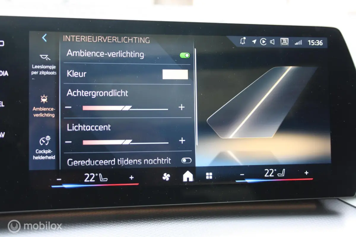 360cam, M sport onderstel, panoramadak 225e xDrive