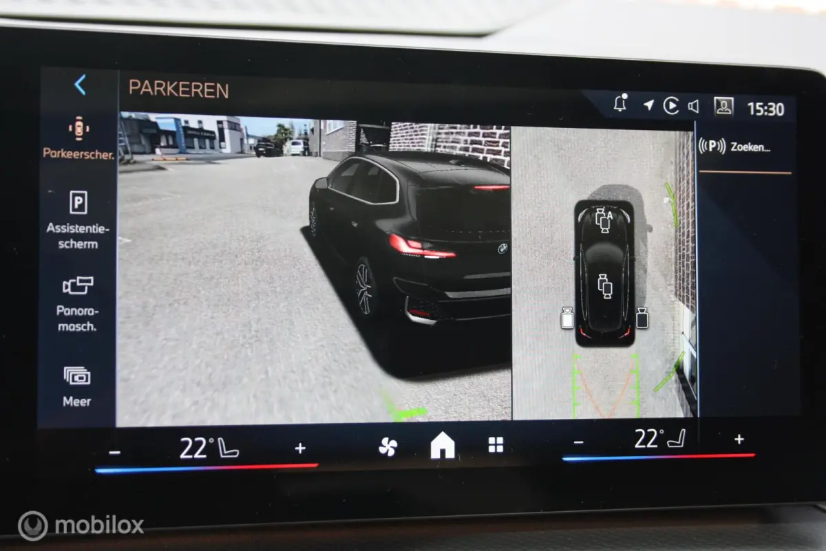 360cam, M sport onderstel, panoramadak 225e xDrive