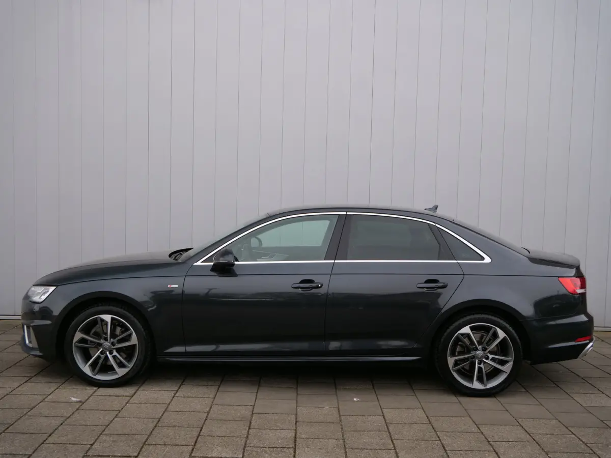 40 TFSI Sport S line 191 Pk Automaat Navigatie / PDC / Stoelverwaming / 18 inch