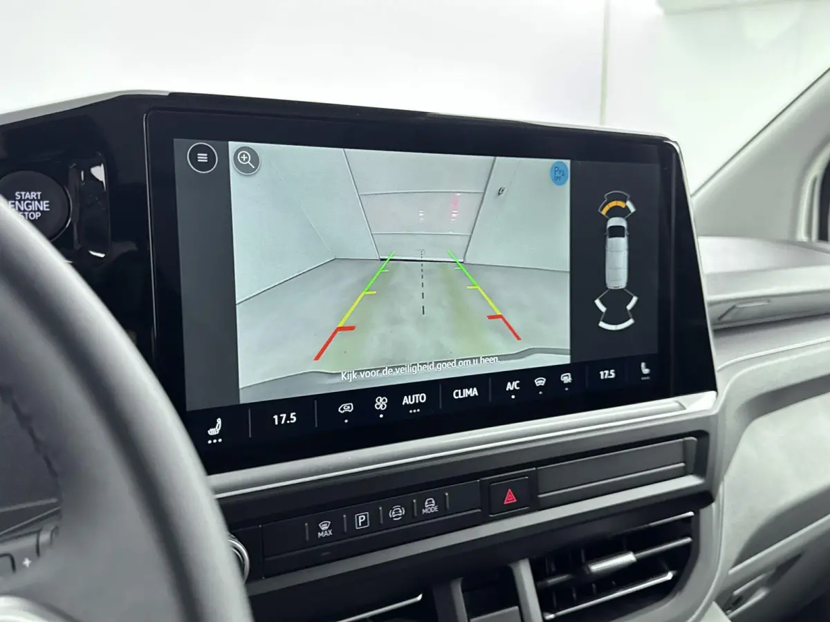 2.0 TDI L1H1 28 Bulli | Nieuwe Transporter | BPM VRIJ | Apple / Andriod Carplay | Automaat | Achter deuren zonder ruit |