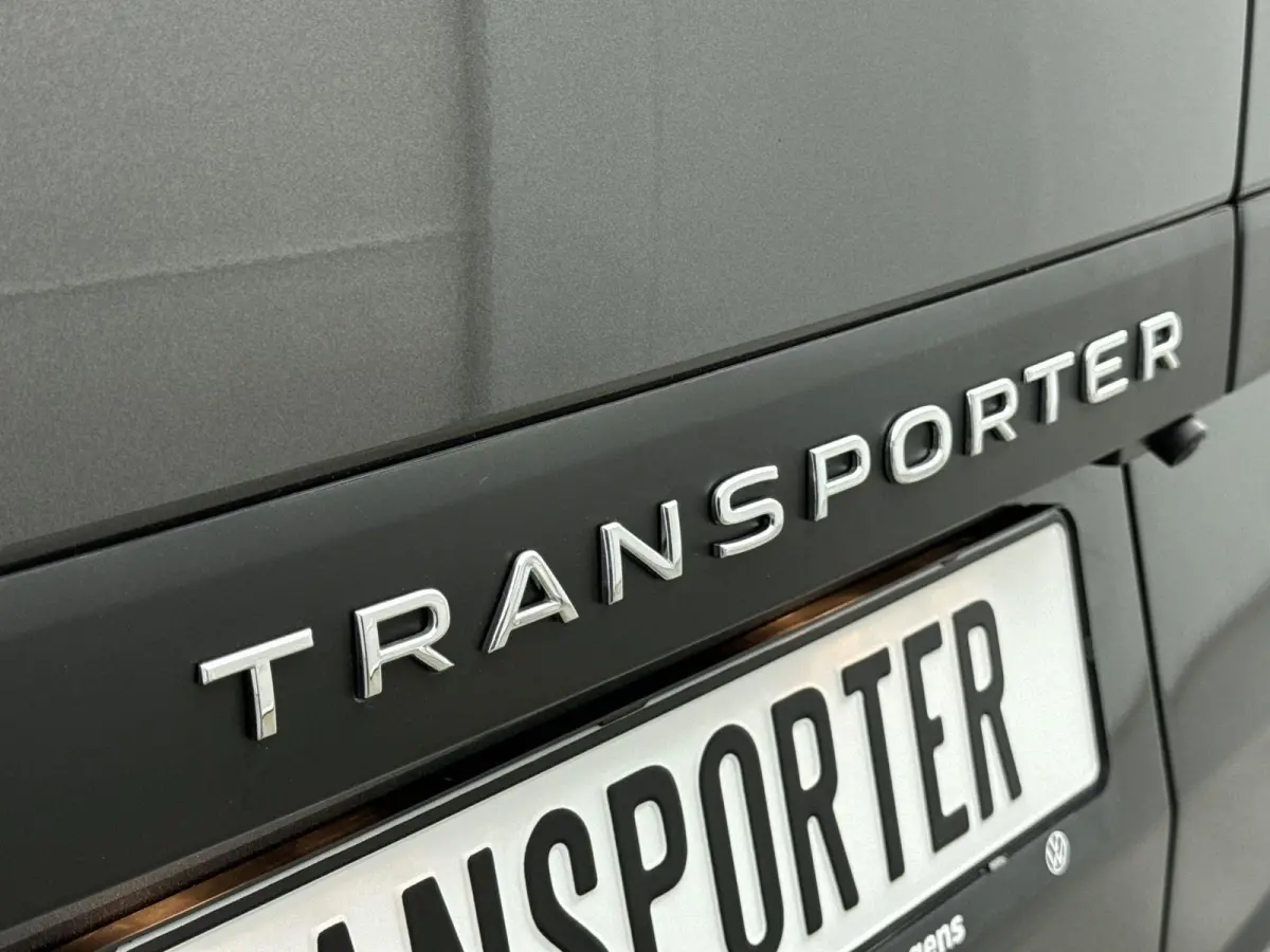 2.0 TDI L1H1 28 Bulli | Nieuwe Transporter | BPM VRIJ | Apple / Andriod Carplay | Automaat | Achter deuren zonder ruit |