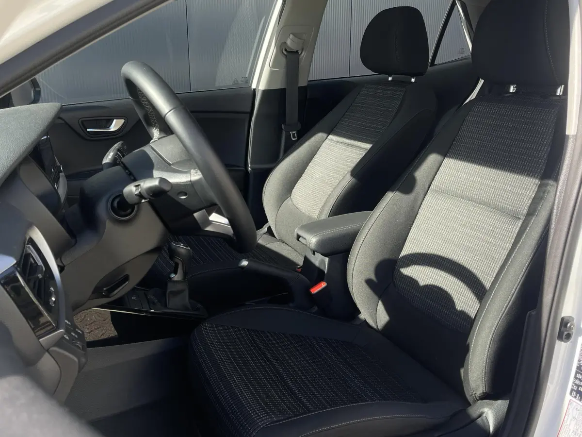 1.0 T-GDi MHEV DynamicLine | Virtual | Camera | LED | Climate Control | Cruise Control | Lane Assist | Ex-Demo |