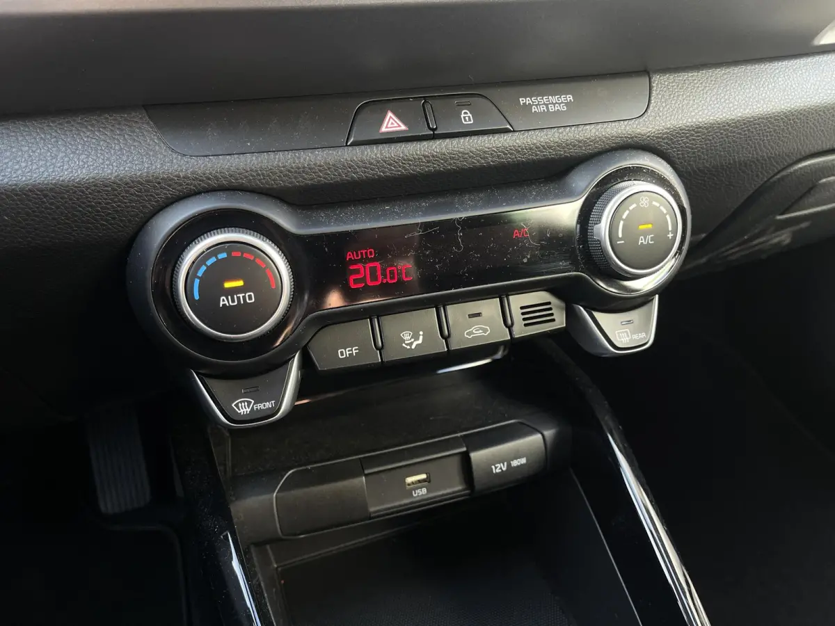 1.0 T-GDi MHEV DynamicLine | Virtual | Camera | LED | Climate Control | Cruise Control | Lane Assist | Ex-Demo |