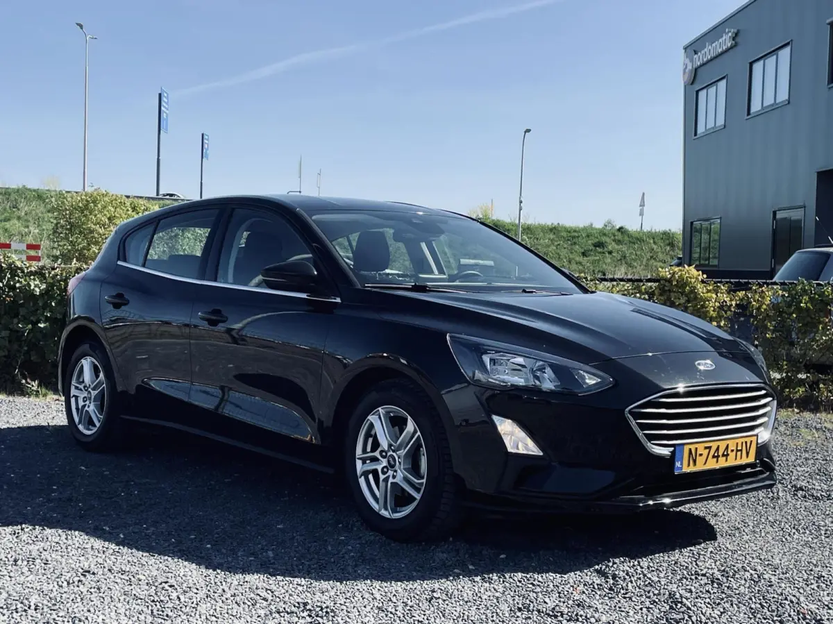 1.0 EcoBoost Trend Edition Business