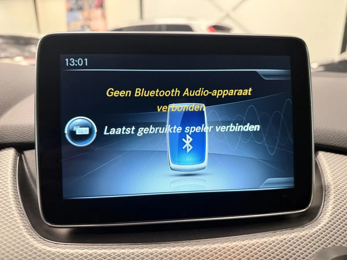 180 Prestige NAVI/LED/PDC/CRUISE/H-LEDER///
