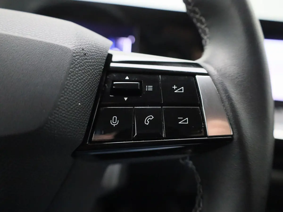 1.2 Level 2 | NAVIGATIE | CLIMATE CONTROL | PARKEERSENSOREN VOOR EN ACHTER | TREKHAAK |
