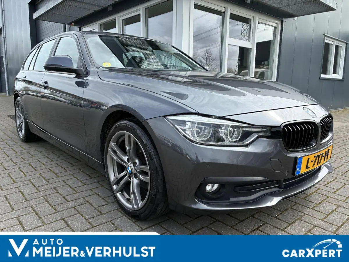 318d | CLIMA | NAVI | STOELVERWARMING