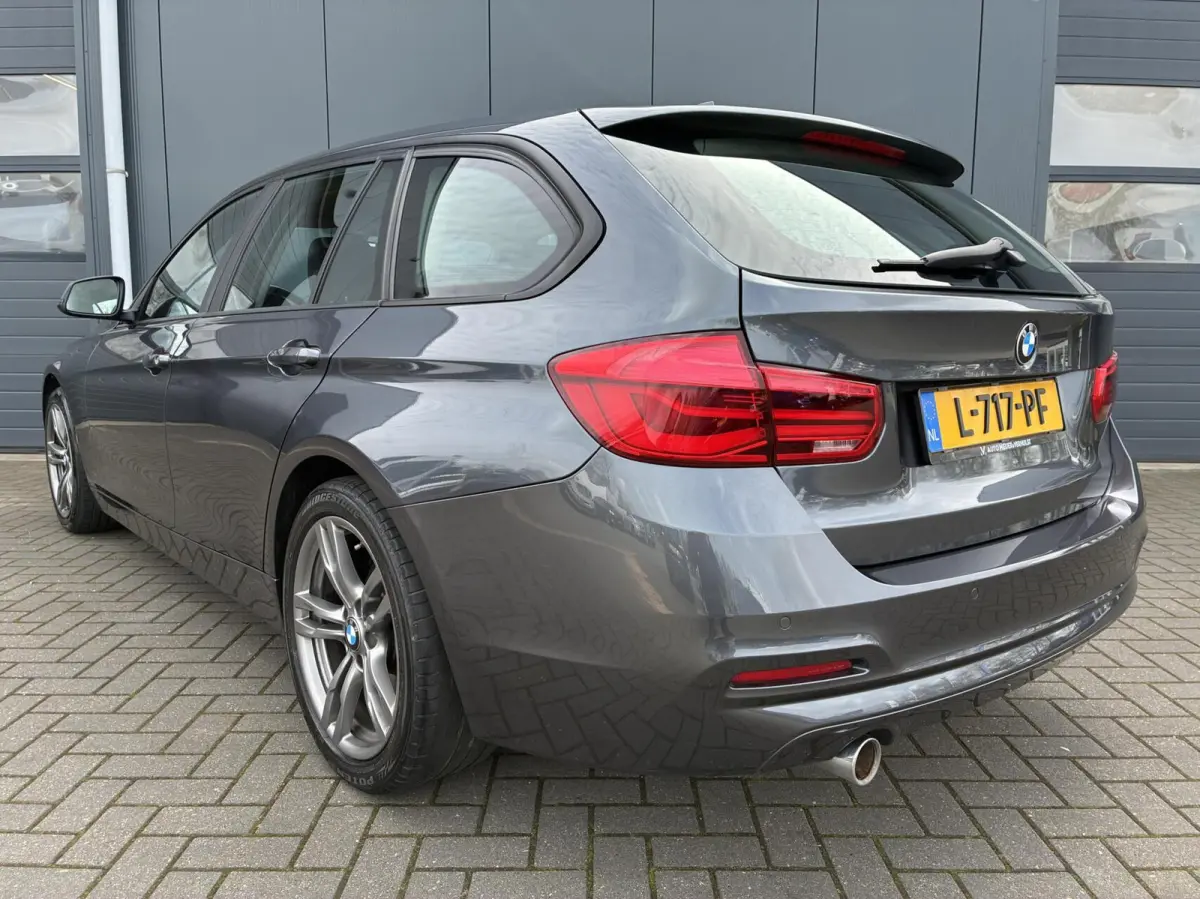 318d | CLIMA | NAVI | STOELVERWARMING