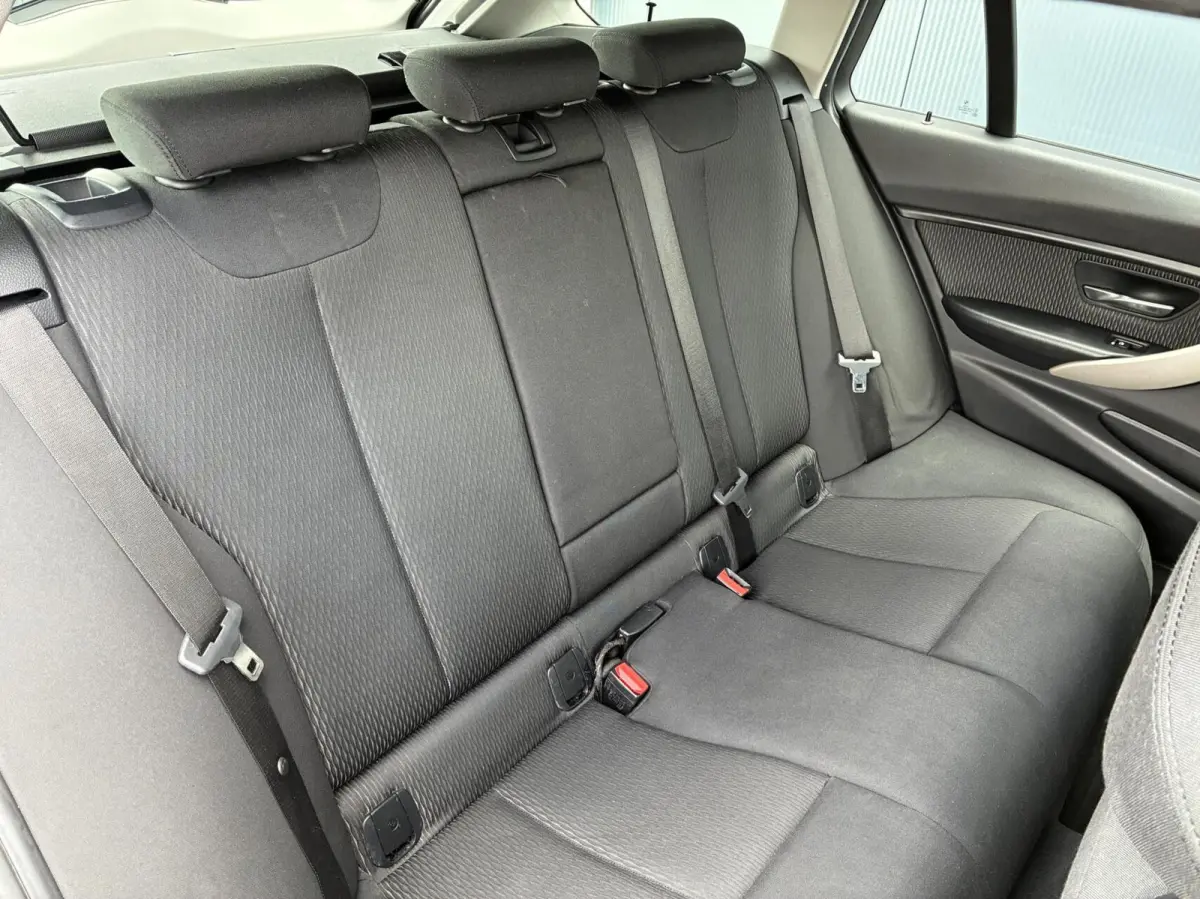 318d | CLIMA | NAVI | STOELVERWARMING