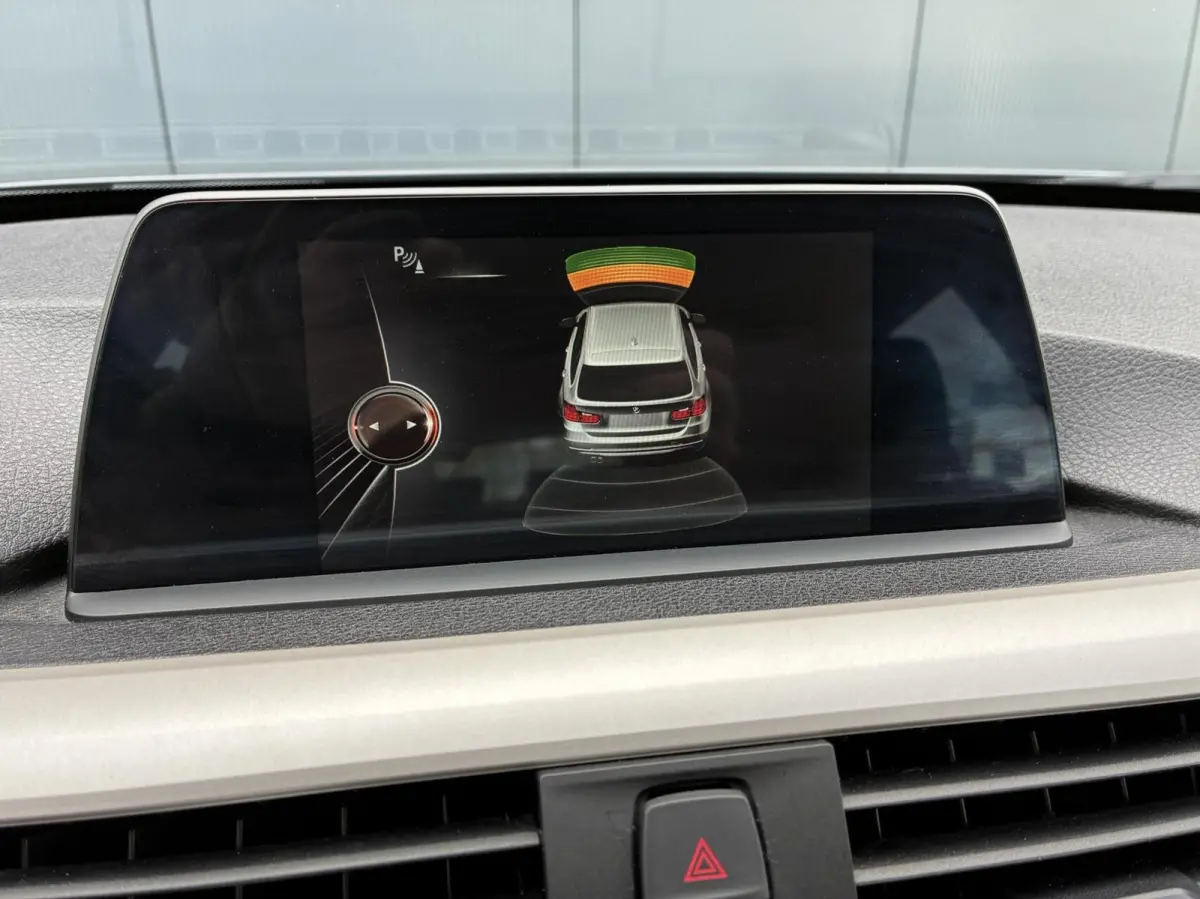 318d | CLIMA | NAVI | STOELVERWARMING