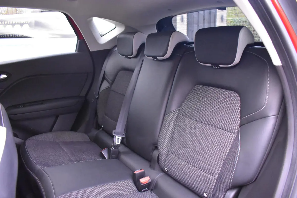 1.6 E-Tech Plug-in Hybrid 160 Edition One