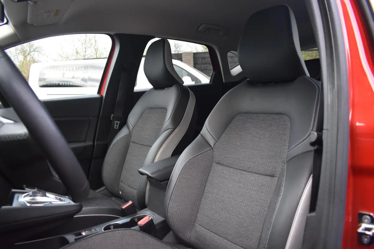 1.6 E-Tech Plug-in Hybrid 160 Edition One