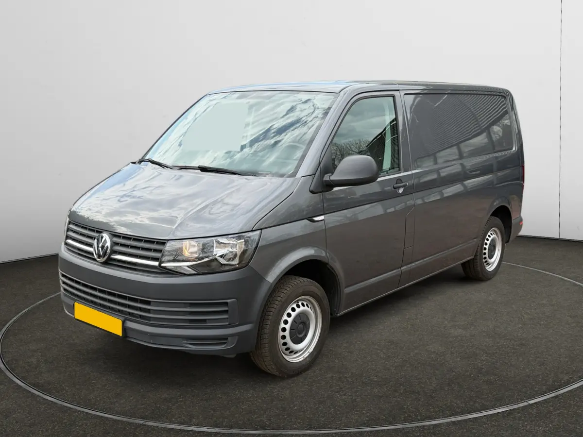 2.0 TDI Euro 6 L1 Highline - Carplay, Android Auto, Navi, Cruise, Clima, Grijs Kenteken