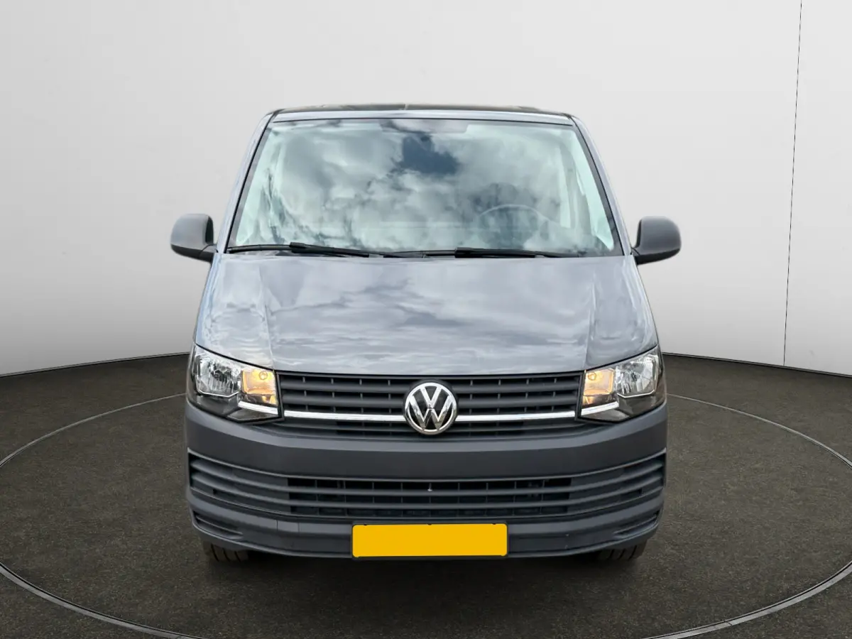 2.0 TDI Euro 6 L1 Highline - Carplay, Android Auto, Navi, Cruise, Clima, Grijs Kenteken