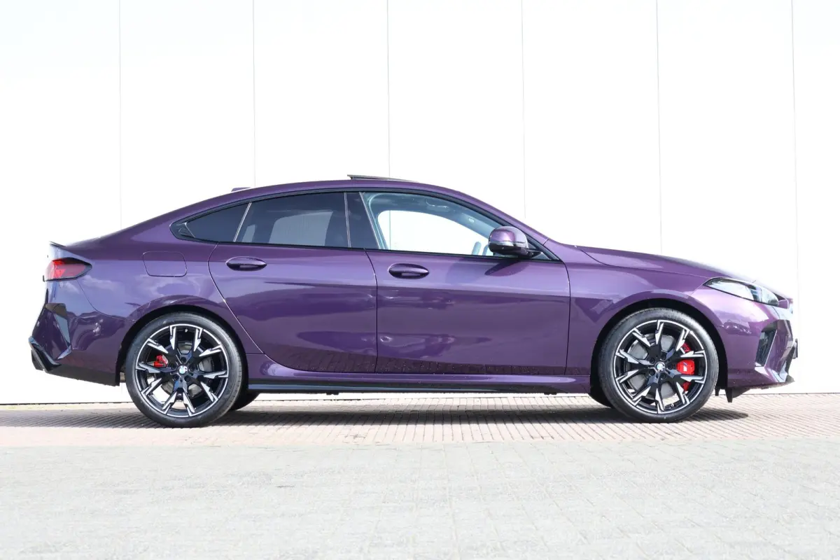 220 M Sport Design Edition M- Sport Pro / Harman Kardon / Comfort Acces / Panoramadak / Head-Up / Stoelverwarming