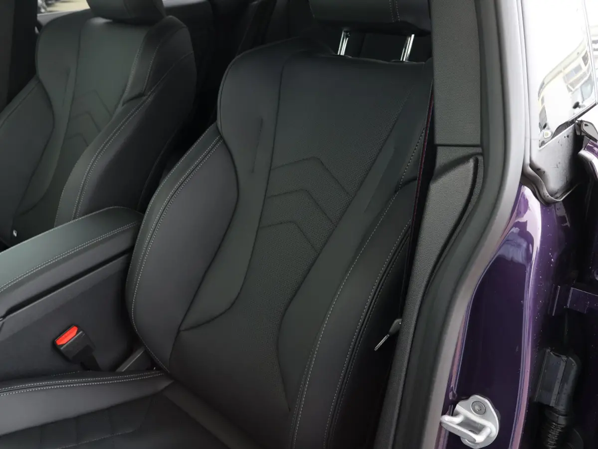 220 M Sport Design Edition M- Sport Pro / Harman Kardon / Comfort Acces / Panoramadak / Head-Up / Stoelverwarming