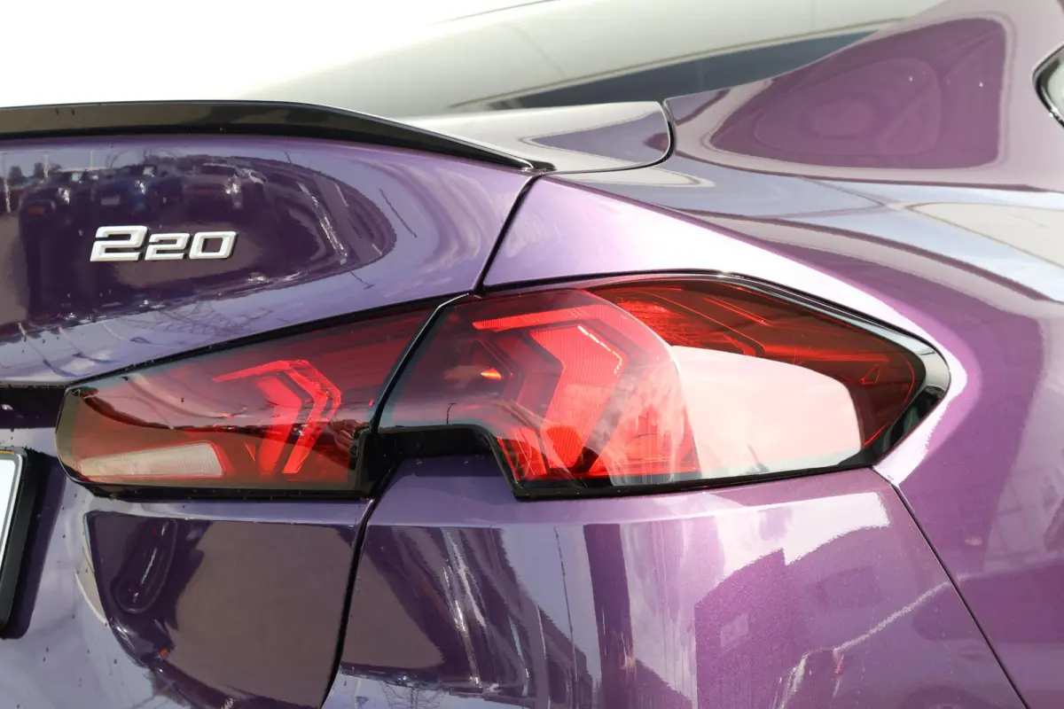220 M Sport Design Edition M- Sport Pro / Harman Kardon / Comfort Acces / Panoramadak / Head-Up / Stoelverwarming
